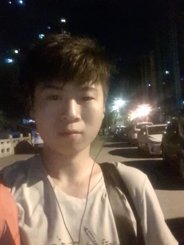 流星的瞬间的第一张照片--漳平征婚网