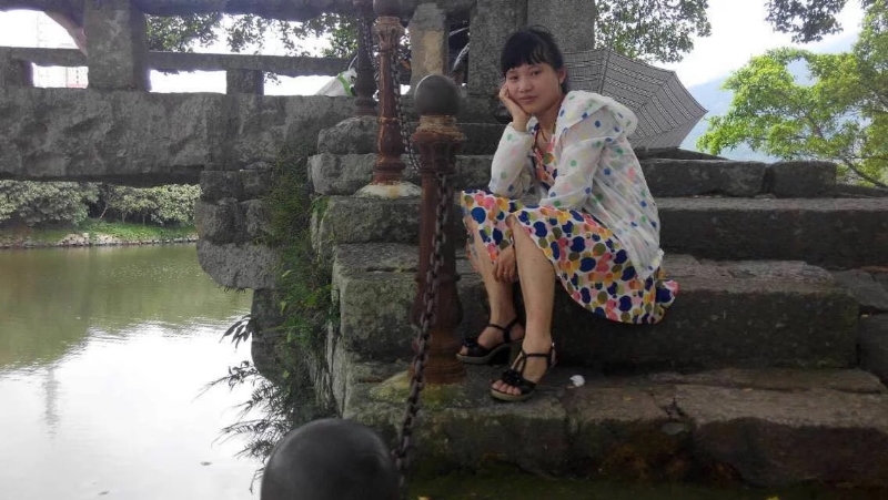 女子悠然的第一张照片--漳平征婚网