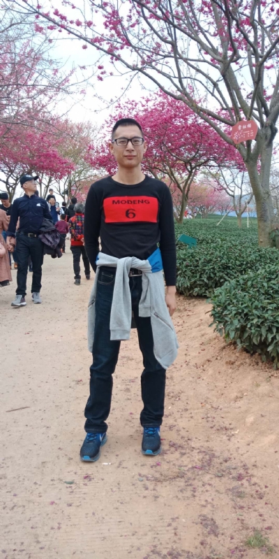 小梁的第一张照片--漳平征婚网