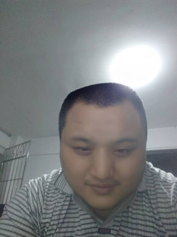 我在机场等艘船的第一张照片--漳平征婚网