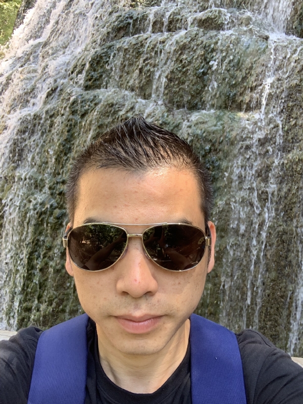 高兴的第二张照片--漳平征婚网