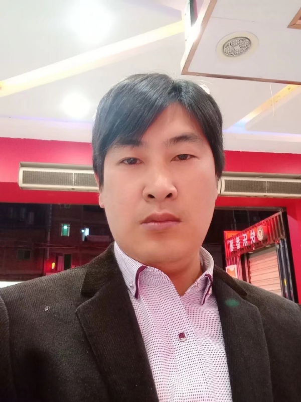 奔跑的第二张照片--漳平征婚网