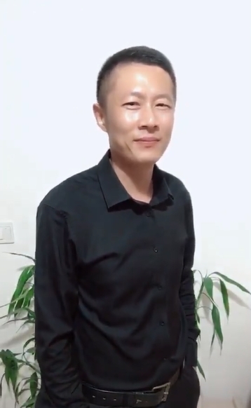 地huhi的第一张照片--漳平征婚网