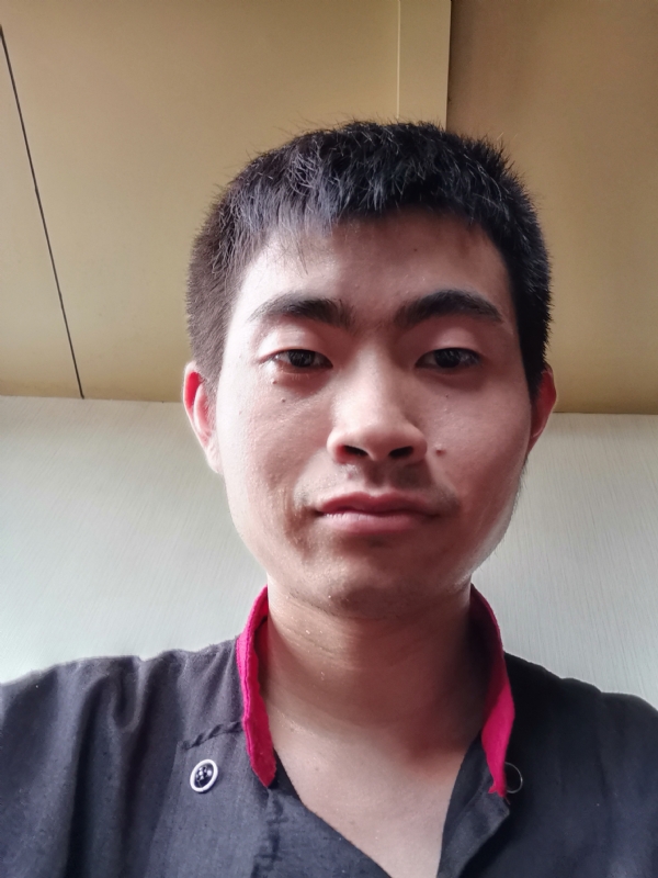 嗯的第一张照片--漳平征婚网