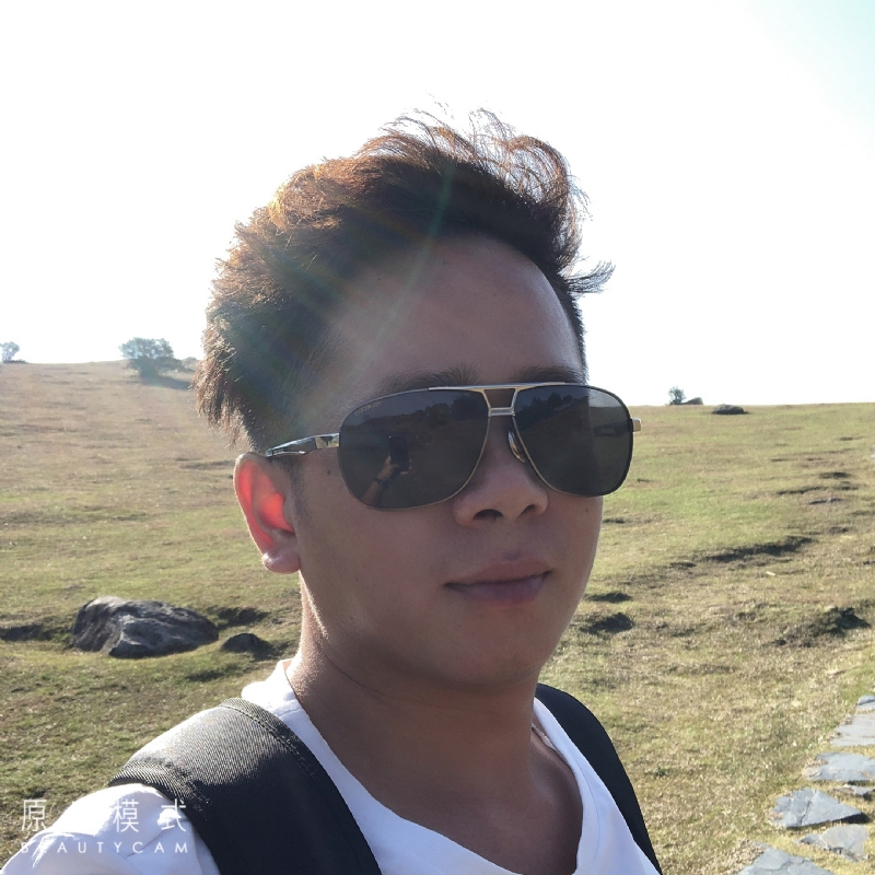 六个字的距离的第一张照片--漳平征婚网