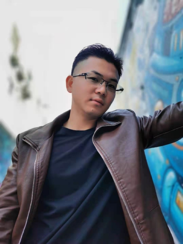 清歌曼舞的第一张照片--漳平征婚网