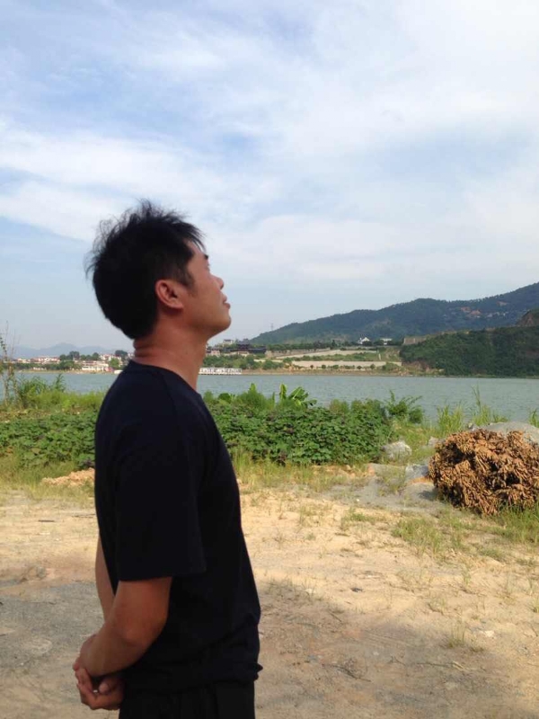 雾里看花的第一张照片--漳平征婚网