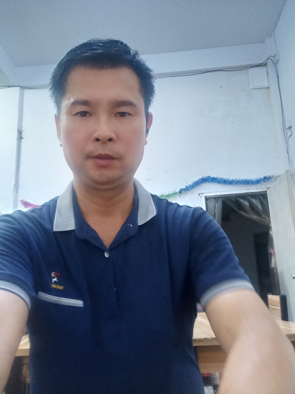 我是自强不息的第一张照片--漳平征婚网