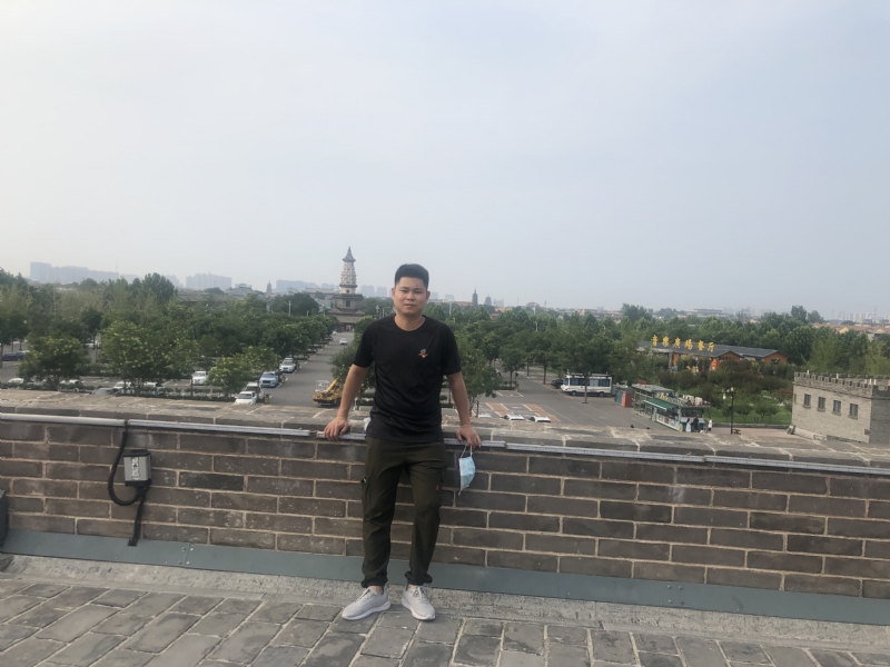 123.向左向右的第一张照片--漳平征婚网