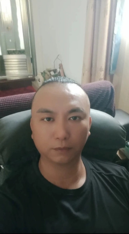 施逸森的第一张照片--漳平征婚网