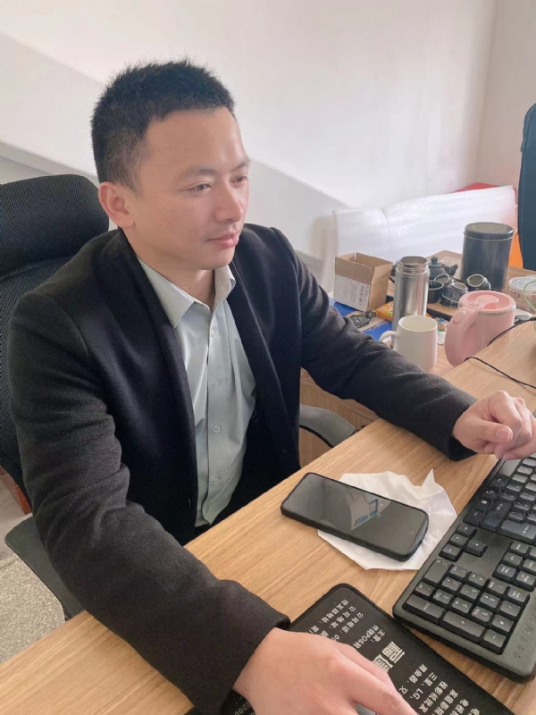 落叶知秋的第一张照片--漳平征婚网