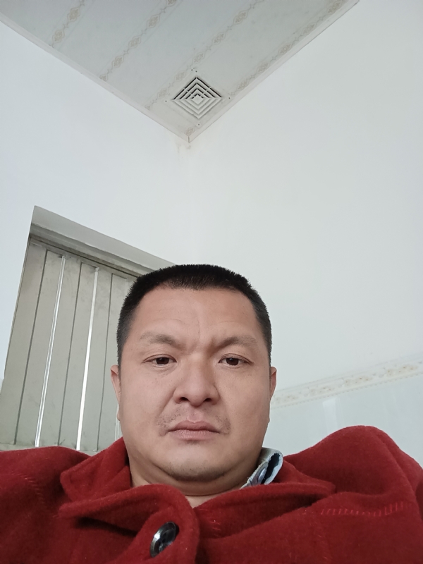 兰成龙的第一张照片--漳平征婚网