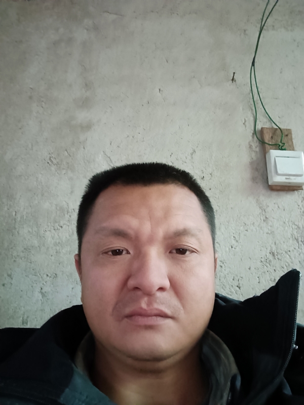 兰成龙的第三张照片--漳平征婚网