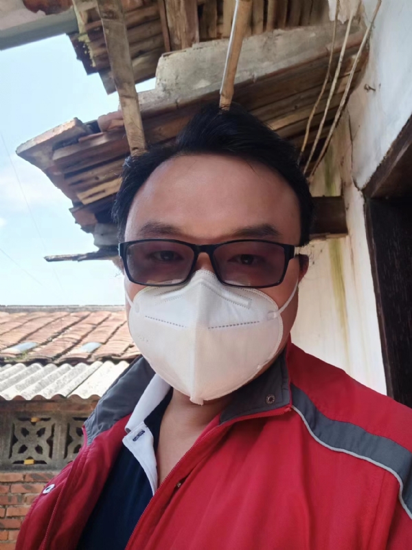 如影随形的第一张照片--漳平征婚网